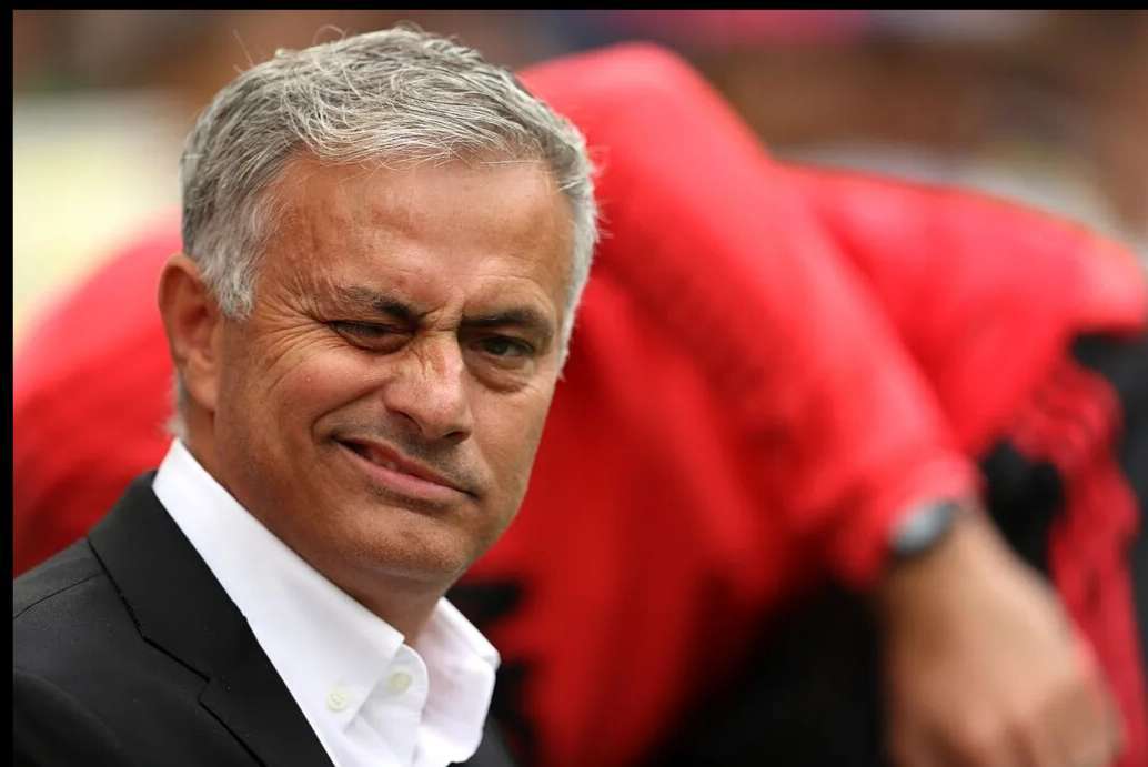 穆帅急切回归曼联！3大难题待解，球迷悲喜交加：这次能逆袭吗？